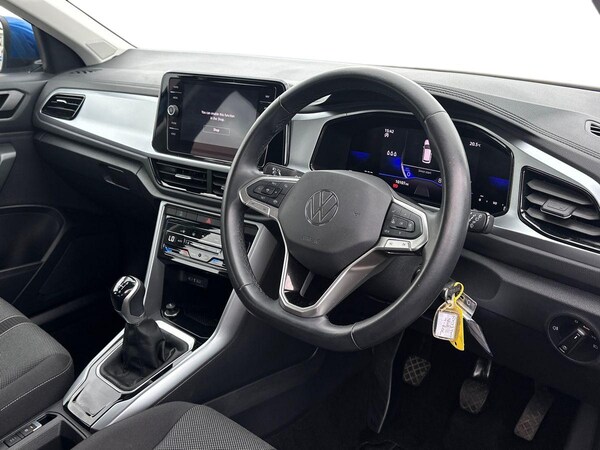 Used Volkswagen T-Roc 2023 for sale - 75632053: Photo 5