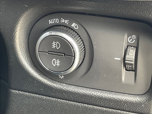 Used Vauxhall Mokka 2023 for sale - 75804120: Photo 21