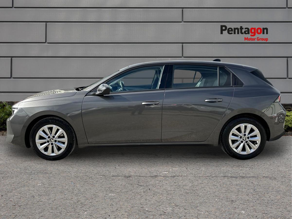 Used Vauxhall Astra 2023 for sale - 76087643: Photo 14