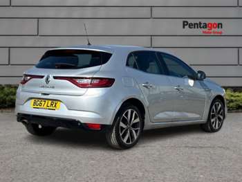 Used Renault Megane 2017 for sale - 74251711: Photo