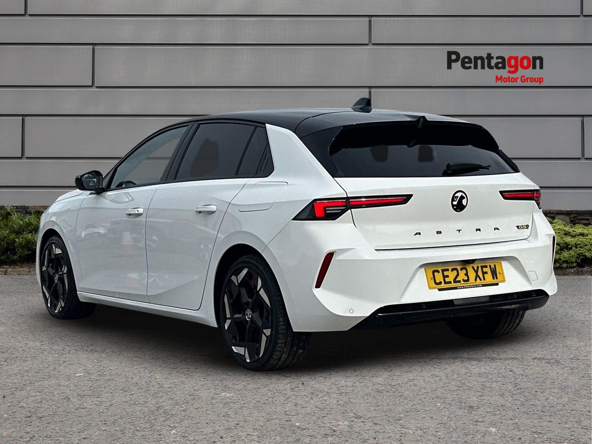 Used Vauxhall Astra 2023 for sale - 76040411: Photo 2
