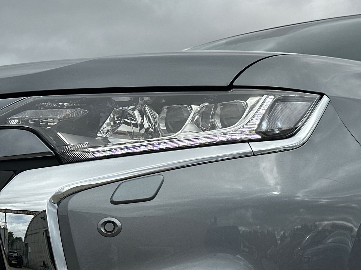 Used Mitsubishi Outlander 2016 for sale - 76113127: Photo 38