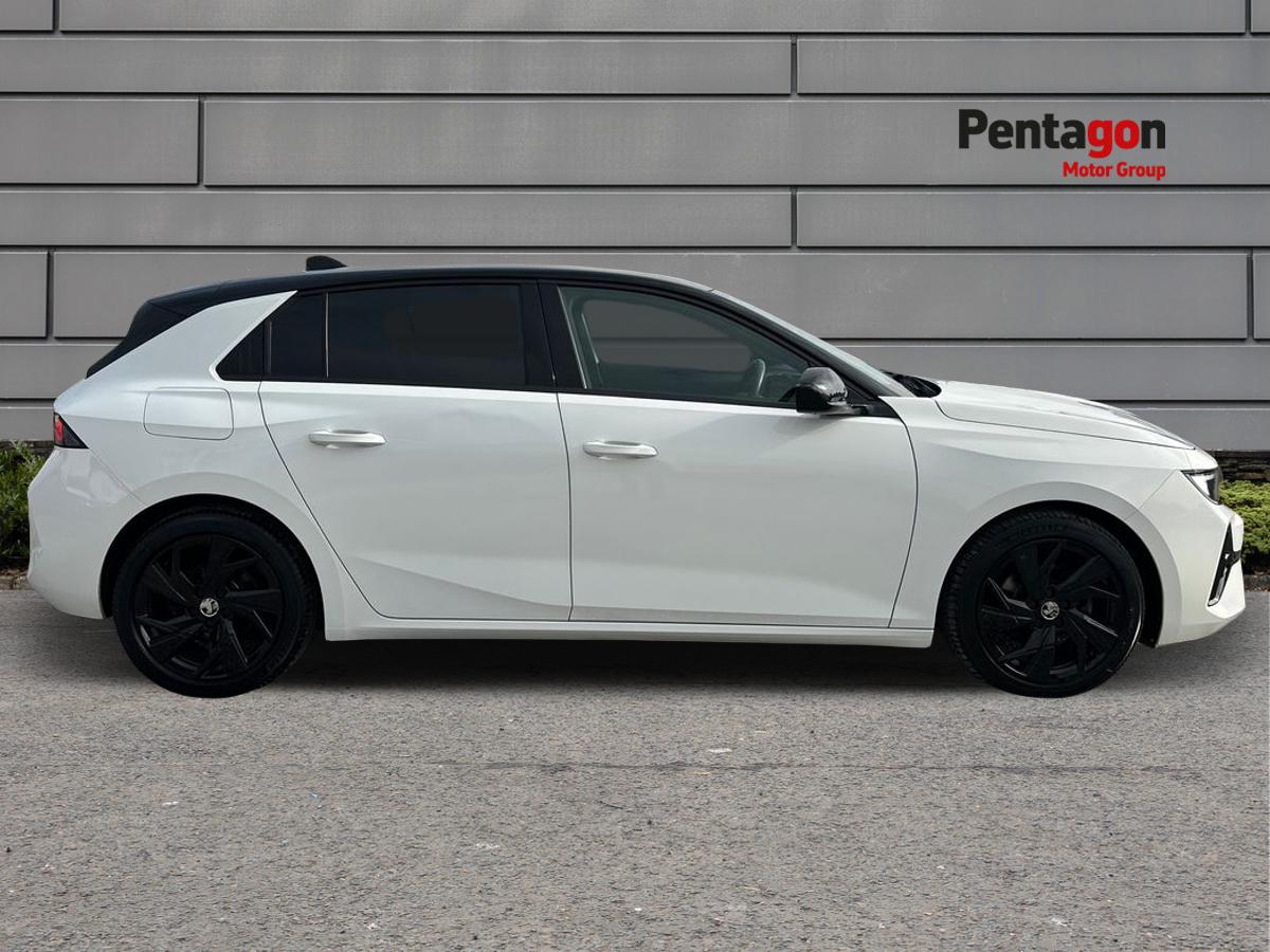 Used Vauxhall Astra 2022 for sale - 76063144: Photo 13