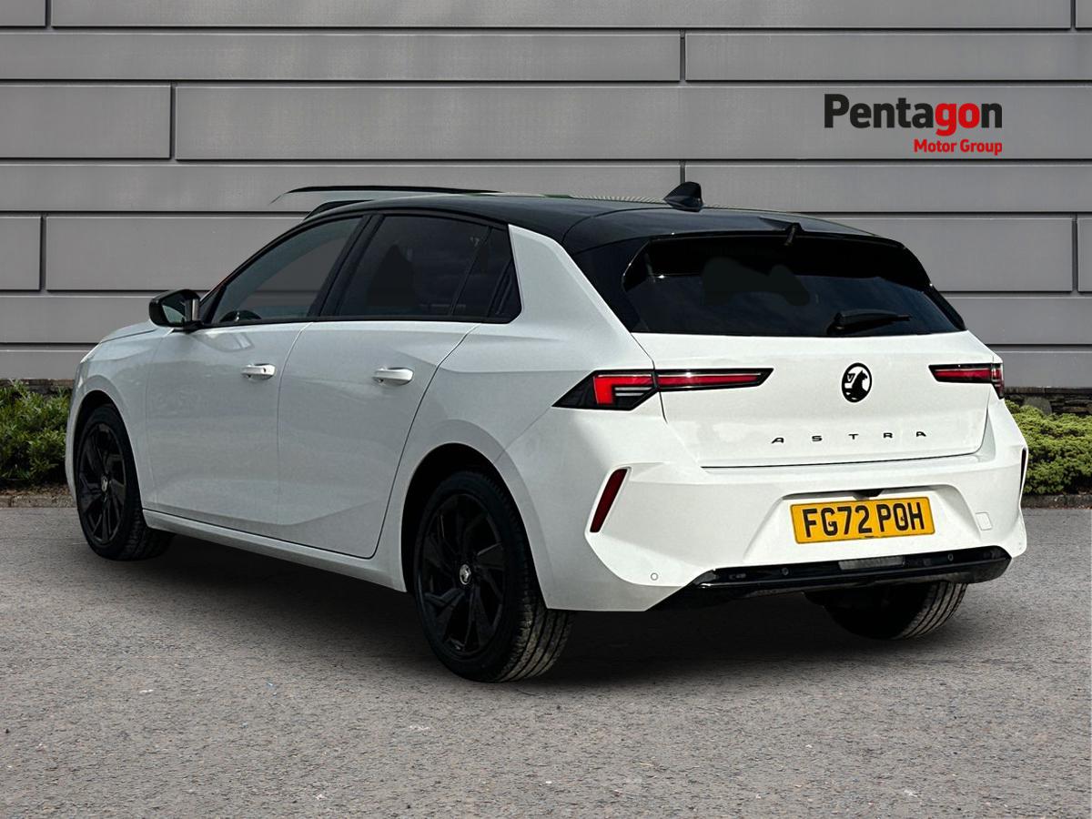 Used Vauxhall Astra 2022 for sale - 76063144: Photo 2