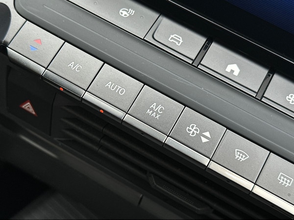 Used Vauxhall Astra 2022 for sale - 76063144: Photo 24
