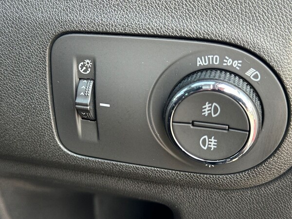 Used Vauxhall Crossland 2023 for sale - 75517081: Photo 26