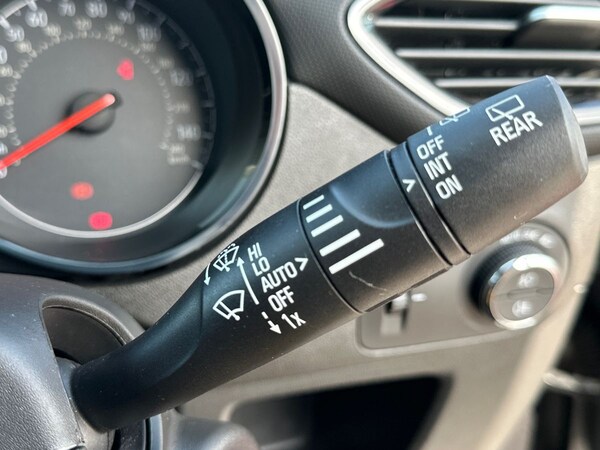 Used Vauxhall Crossland 2023 for sale - 75517081: Photo 27