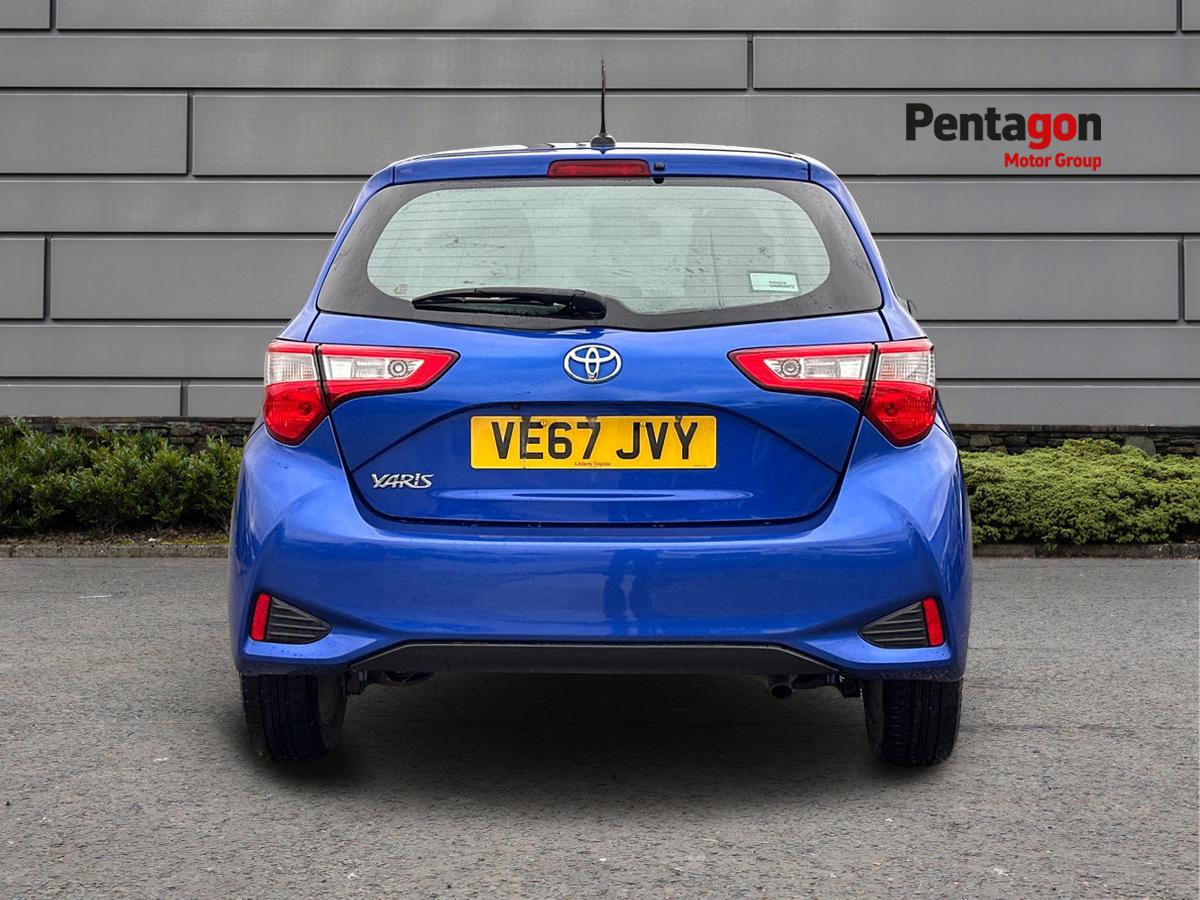 Used Toyota Yaris 2018 for sale - 76057439: Photo 16