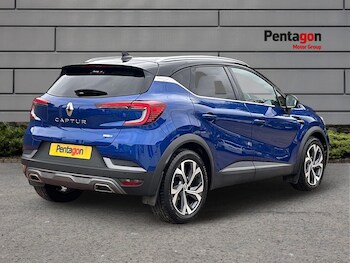 Used Renault Captur 2022 for sale - 76236541: Photo