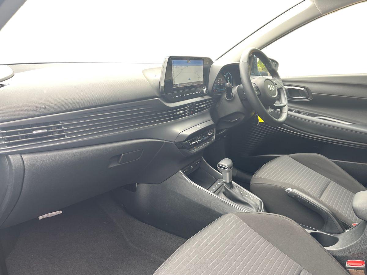 Used Hyundai i20 2022 for sale - 76896732: Photo 8