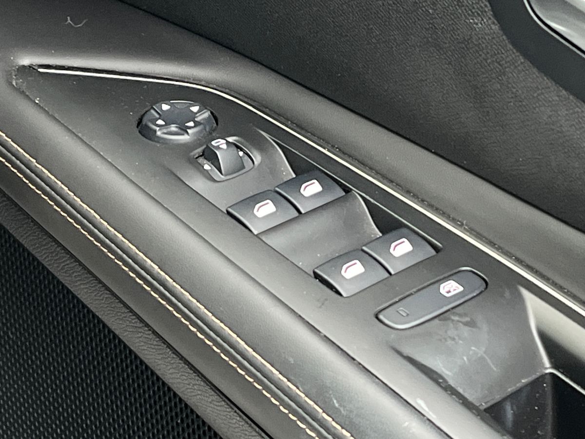 Used Peugeot 3008 2018 for sale - 76344689: Photo 18