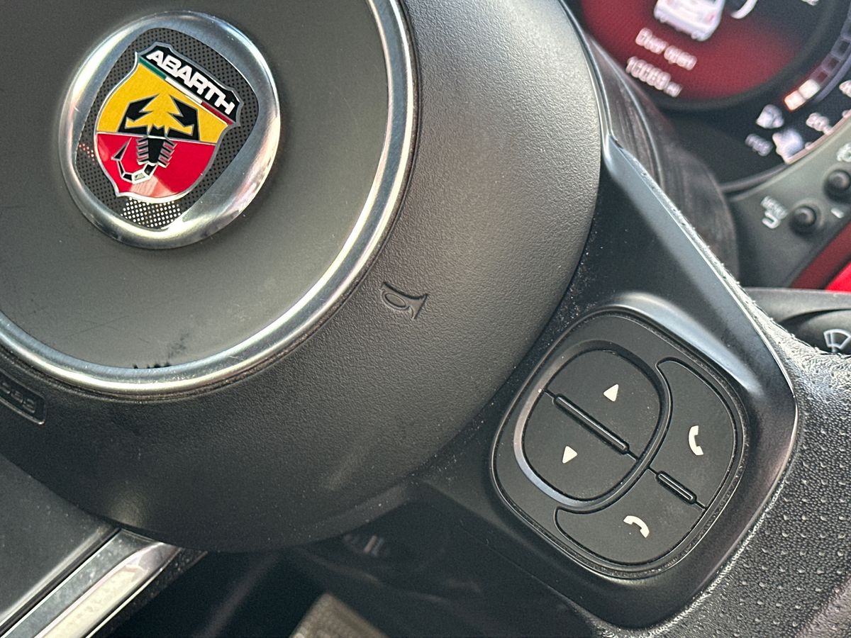 Used Abarth 595 2021 for sale - 75632090: Photo 18