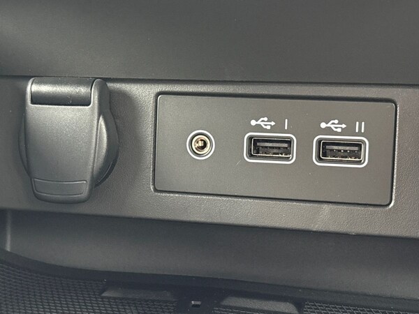 Used Renault Clio 2025 for sale - 76319890: Photo 29