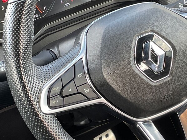 Used Renault Clio 2020 for sale - 75981119: Photo 19