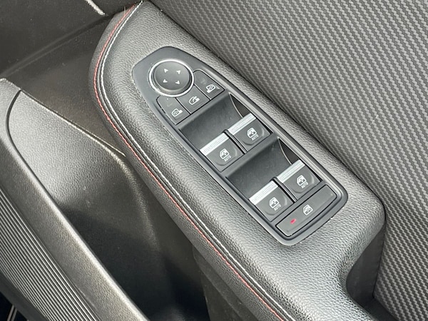 Used Renault Clio 2020 for sale - 75981119: Photo 21