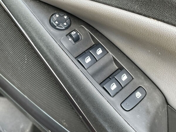 Used Vauxhall Crossland X 2020 for sale - 75555137: Photo 18