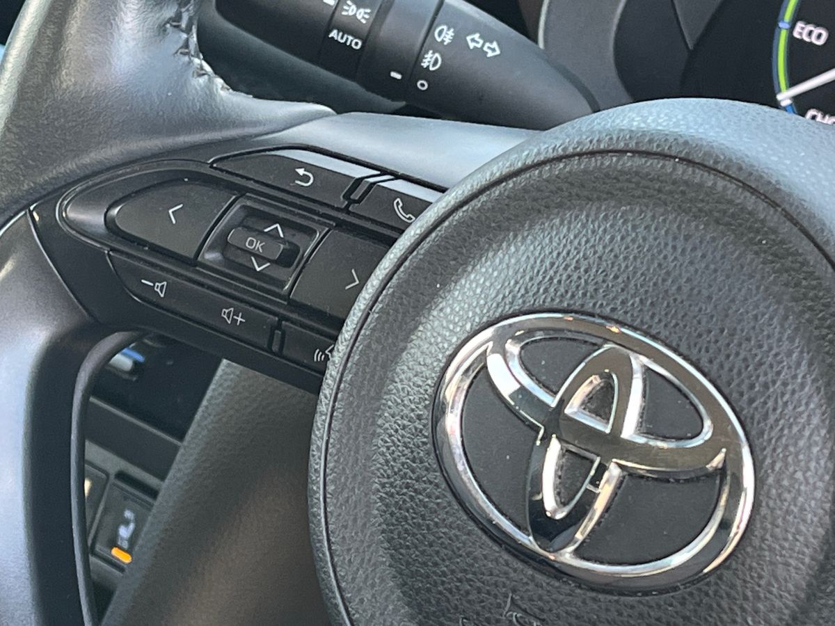 Used Toyota Yaris Cross 2022 for sale - 76380256: Photo 19