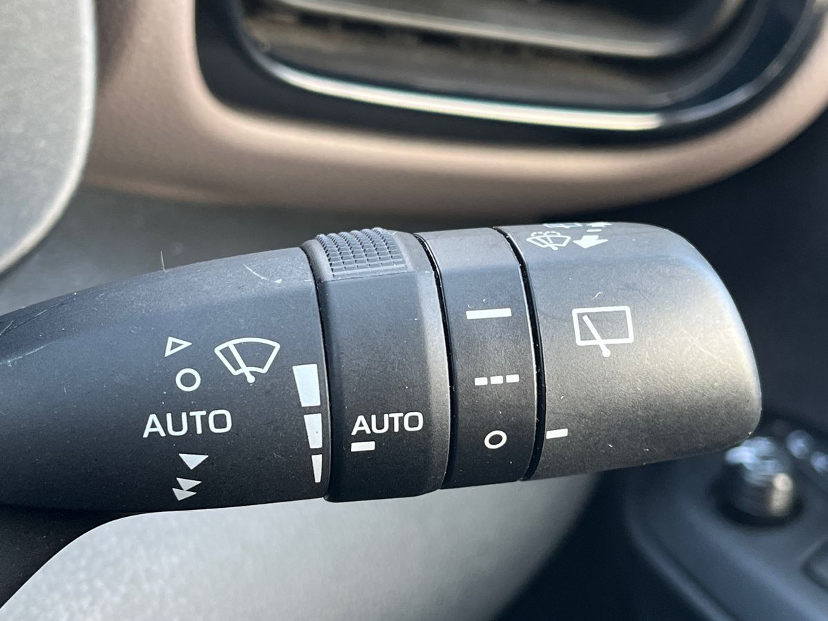 Used Toyota Yaris Cross 2022 for sale - 76380256: Photo 26