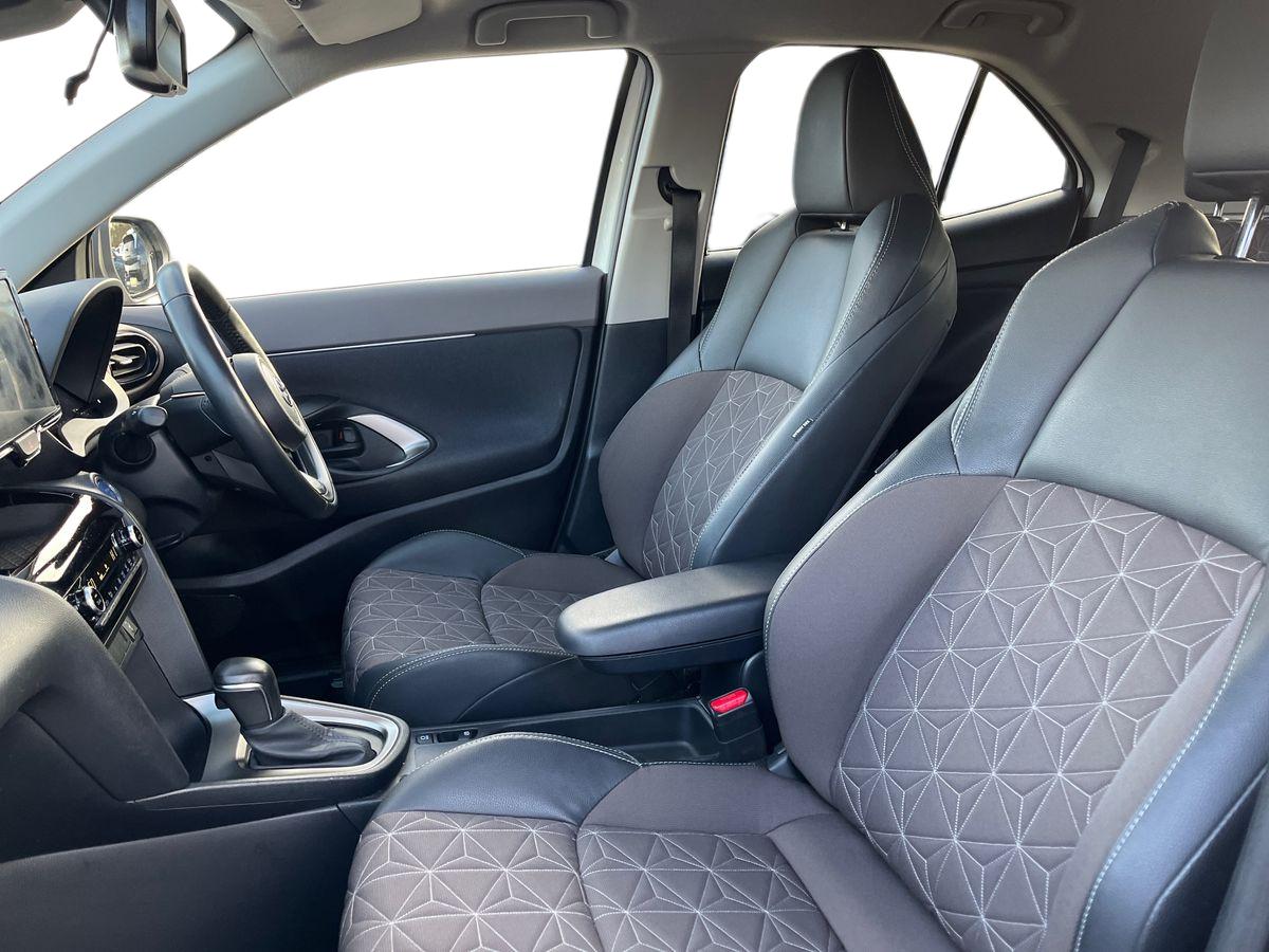 Used Toyota Yaris Cross 2022 for sale - 76380256: Photo 9