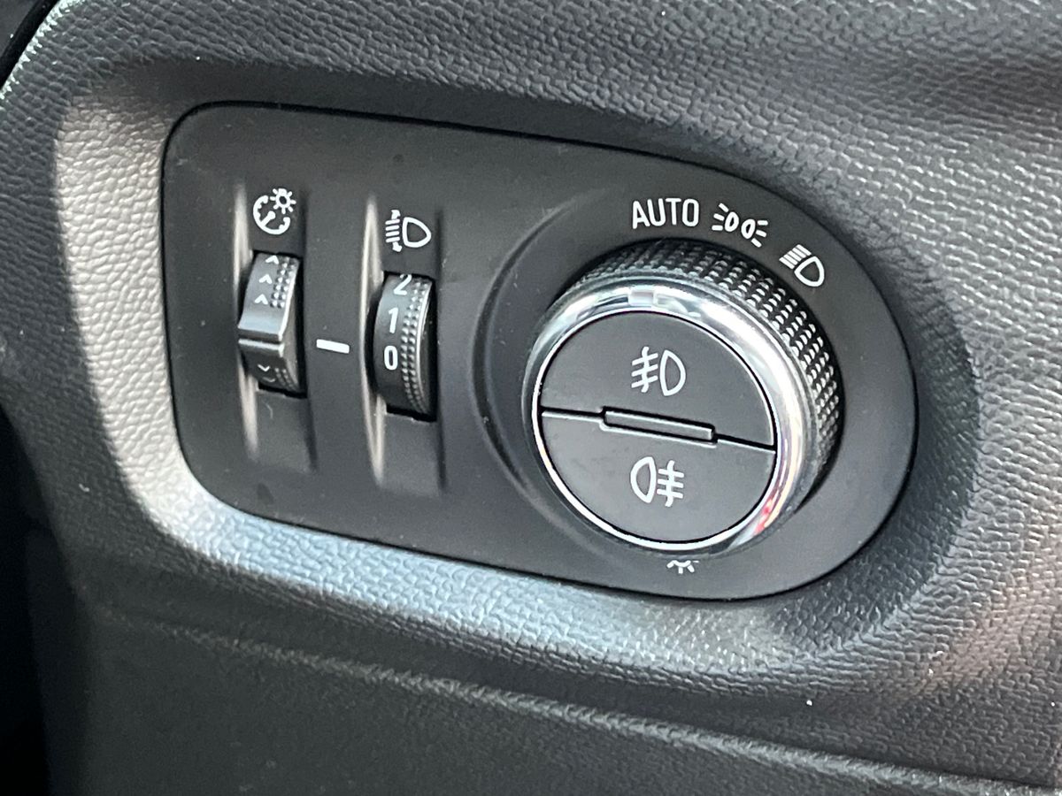 Used Vauxhall Corsa 2024 for sale - 76627708: Photo 19