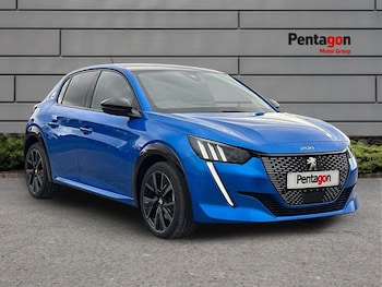 Peugeot - 208