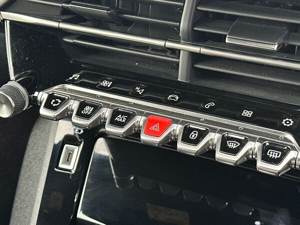 Used Peugeot 208 2023 for sale - 76205034: Photo 26