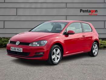 Used Volkswagen Golf 2016 for sale - 74195134: Photo
