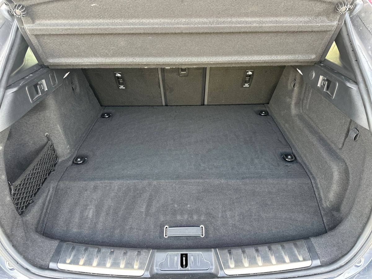 Used Jaguar F-Pace 2022 for sale - 76553346: Photo 11