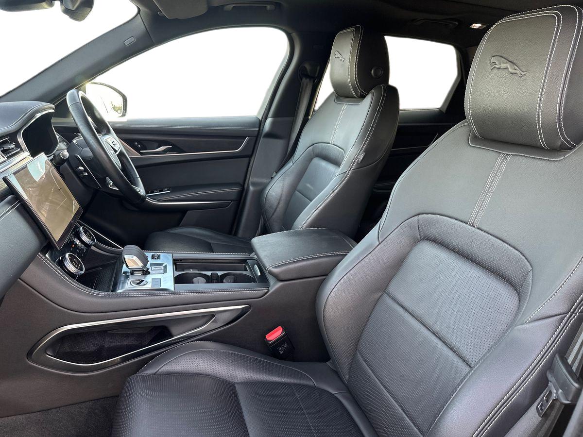 Used Jaguar F-Pace 2022 for sale - 76553346: Photo 9