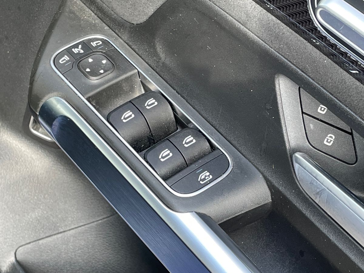 Used Mercedes-Benz GLB 2021 for sale - 76547528: Photo 18