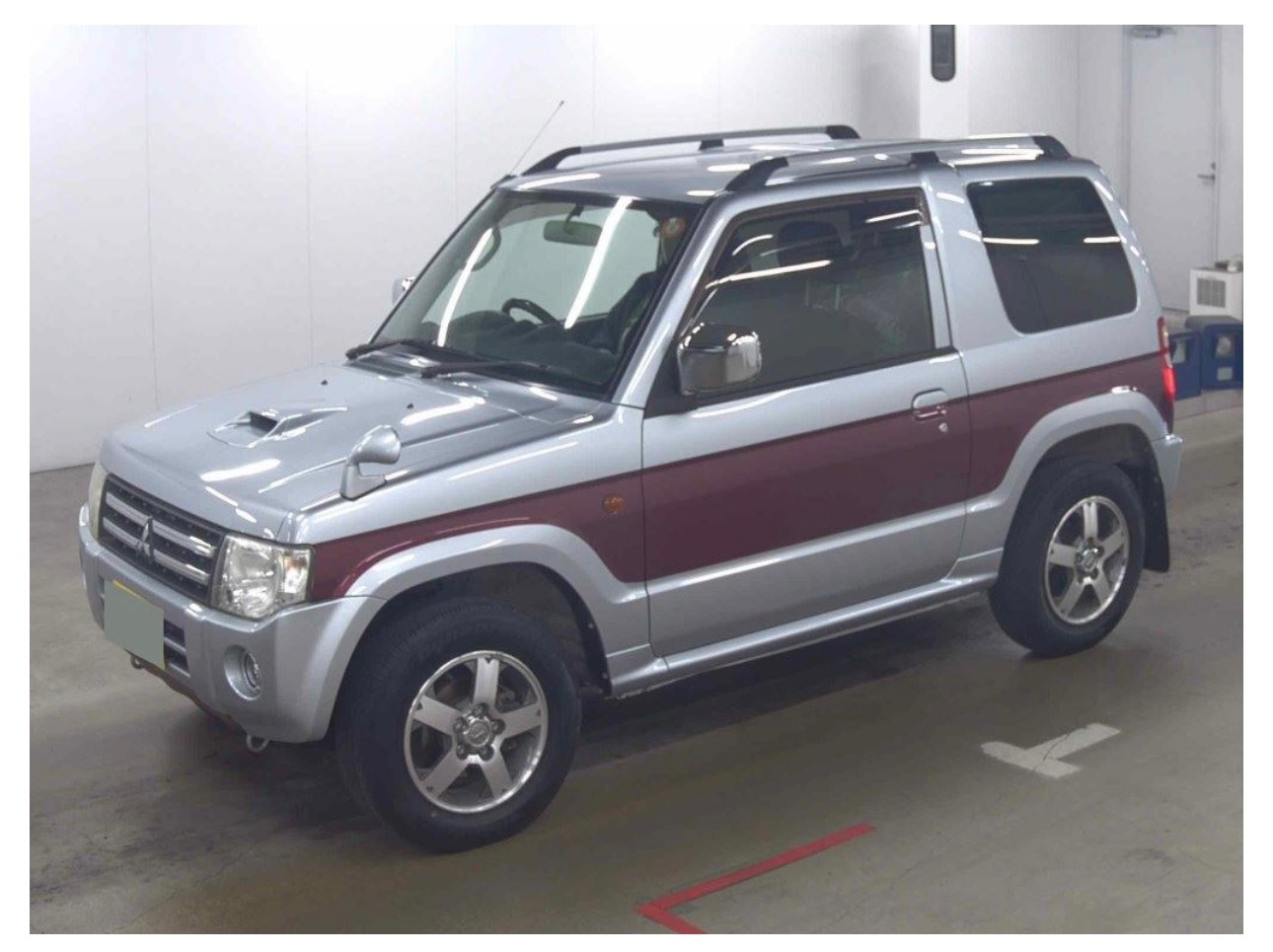 Used Mitsubishi Pajero 2010 for sale - 77617790: Photo 2