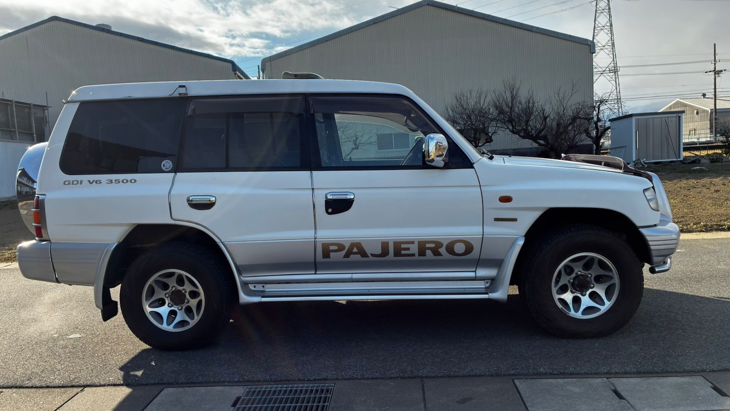 Used Mitsubishi Pajero 1997 for sale - 77548053: Photo 3
