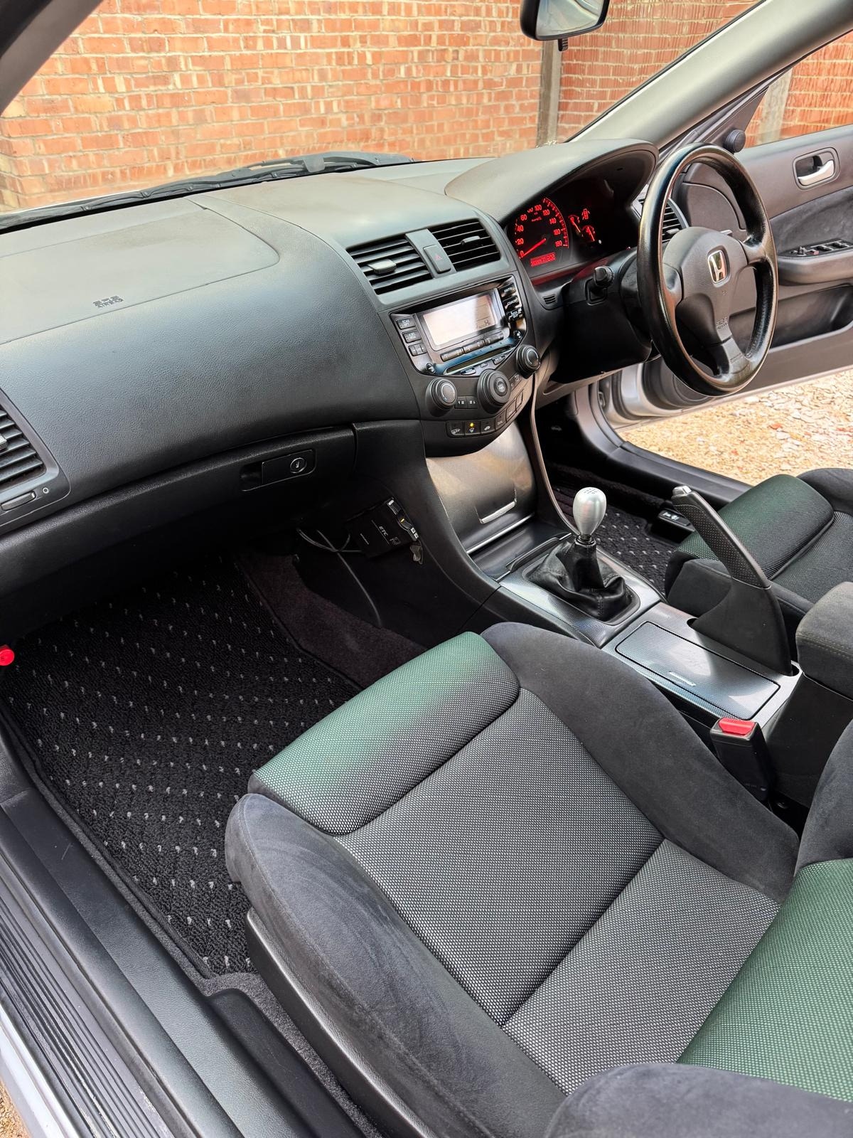 Used Honda Accord 2005 for sale - 76911339: Photo 17