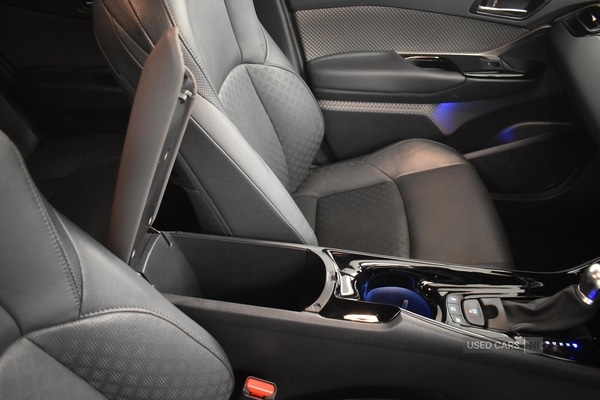 Used Toyota C-HR 2023 for sale - 77017672: Photo 24