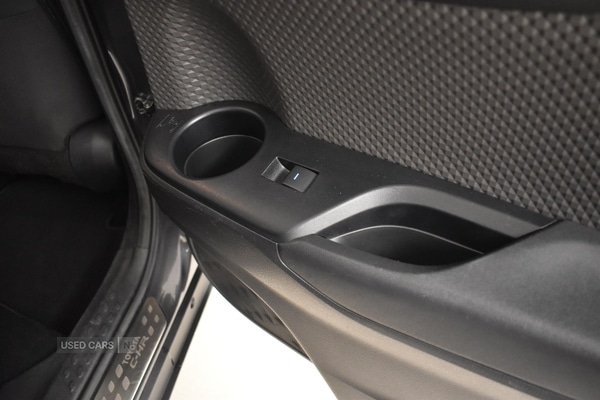 Used Toyota C-HR 2023 for sale - 77017672: Photo 30