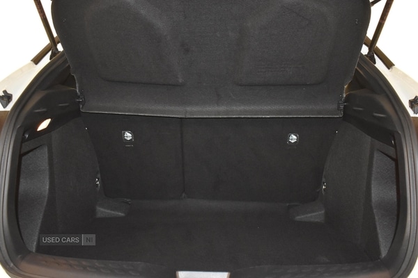 Used Toyota C-HR 2020 for sale - 77132368: Photo 18