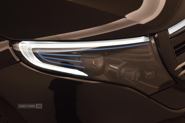 Used Mercedes-Benz EQC 2022 for sale - 76802541: Photo 9