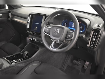 Used Volvo XC40 2025 for sale - 76646725: Photo