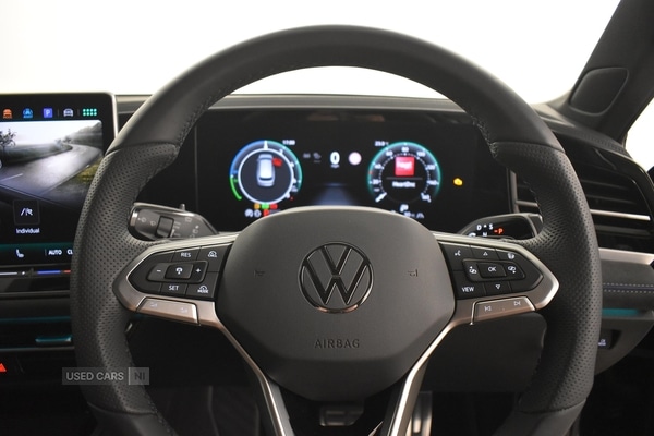 Used Volkswagen Passat 2025 for sale - 76997946: Photo 14