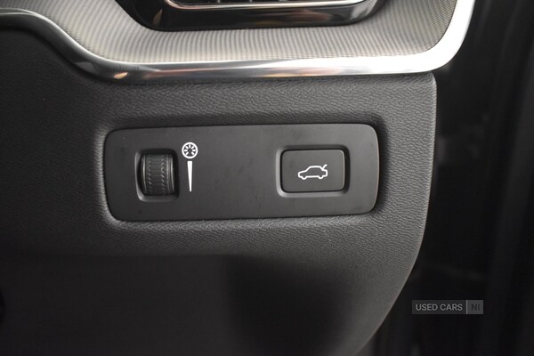 Used Volvo XC60 2021 for sale - 76585780: Photo 30