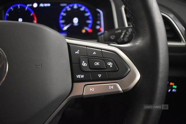 Used Volkswagen T-Roc 2022 for sale - 76573961: Photo 16