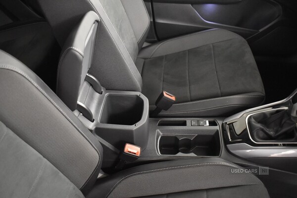 Used Volkswagen T-Roc 2022 for sale - 76573961: Photo 24