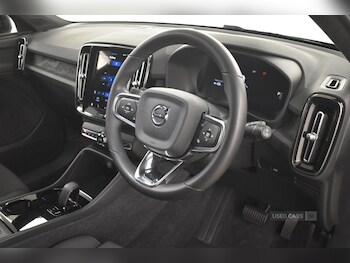 Used Volvo XC40 2023 for sale - 75635990: Photo