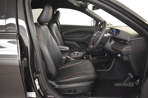 Used Ford Mustang 2022 for sale - 76887547: Photo 28