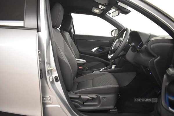 Used Toyota Yaris Cross 2022 for sale - 77204402: Photo 29