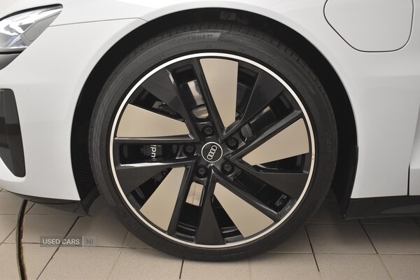 Used Audi RS e-tron GT 2023 for sale - 76201926: Photo 57