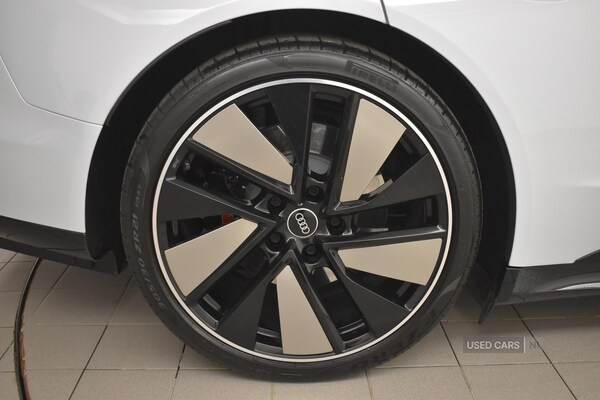 Used Audi RS e-tron GT 2023 for sale - 76201926: Photo 59