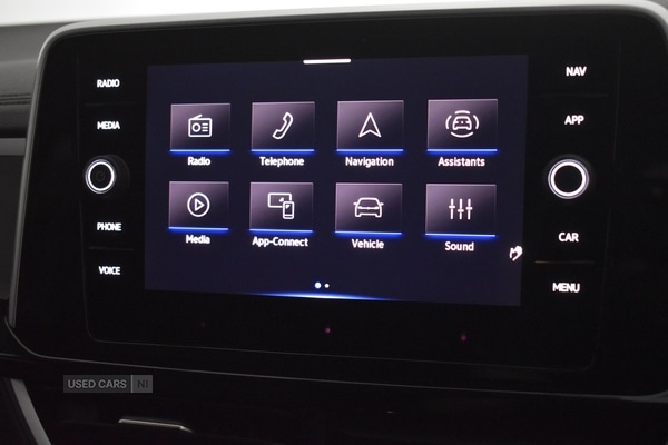 Used Volkswagen T-Roc 2024 for sale - 76528622: Photo 15