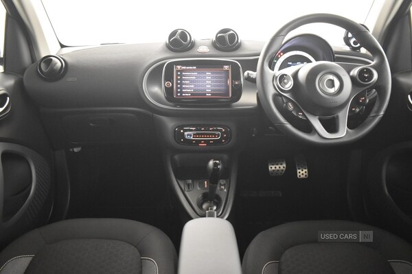 Used smart fortwo 2021 for sale - 77204381: Photo 11