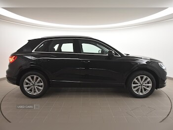 Used Audi Q3 2023 for sale - 77017338: Photo